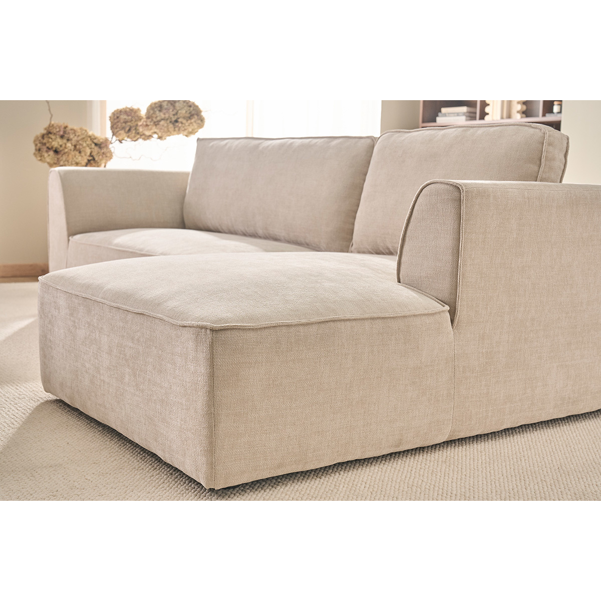 Canapé d'angle droit design en tissu effet velours texturé terre brûlée 3 places GRAMMY beige, MILIBOO