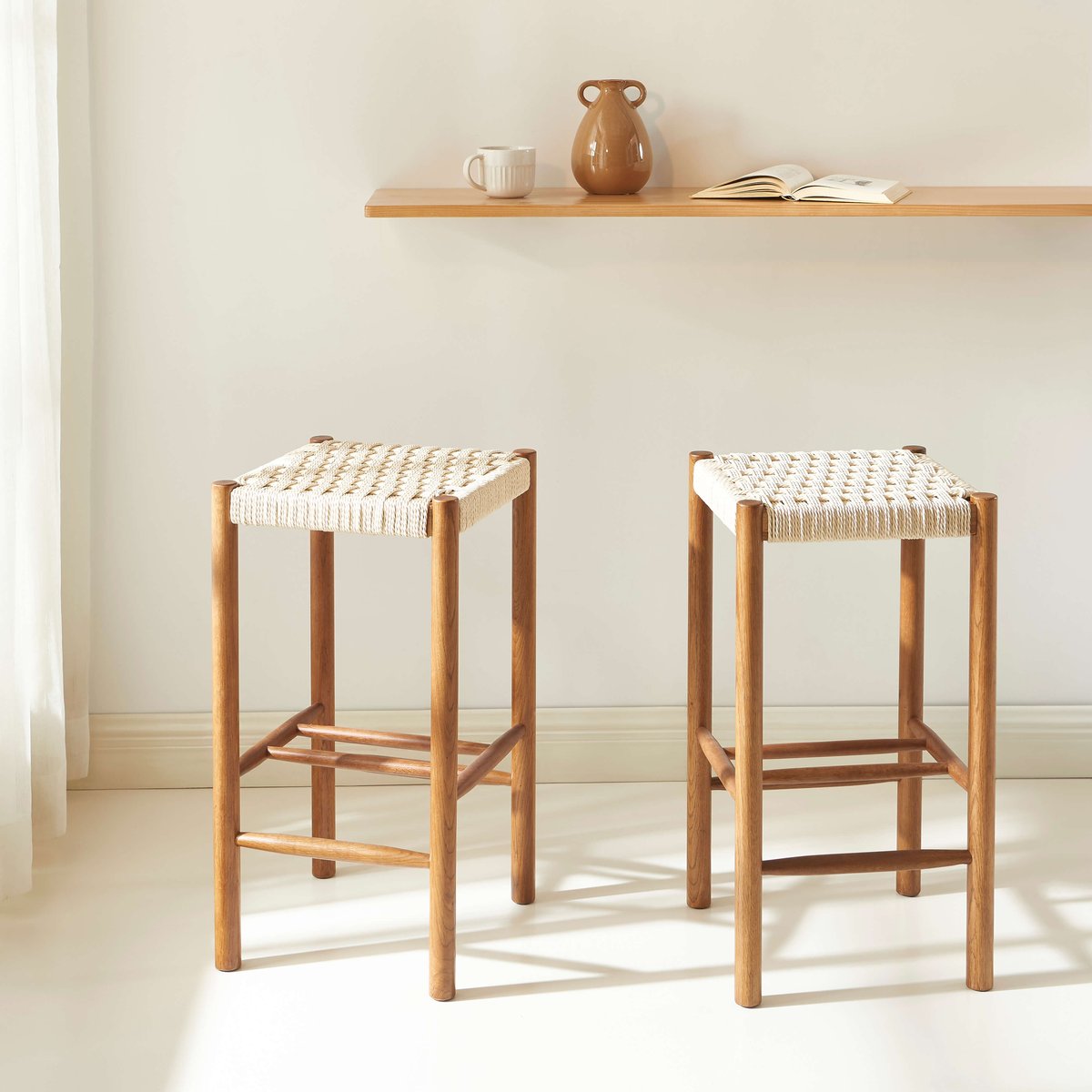 Lot de 2 tabourets en chêne ELLIO noyer, SORELH