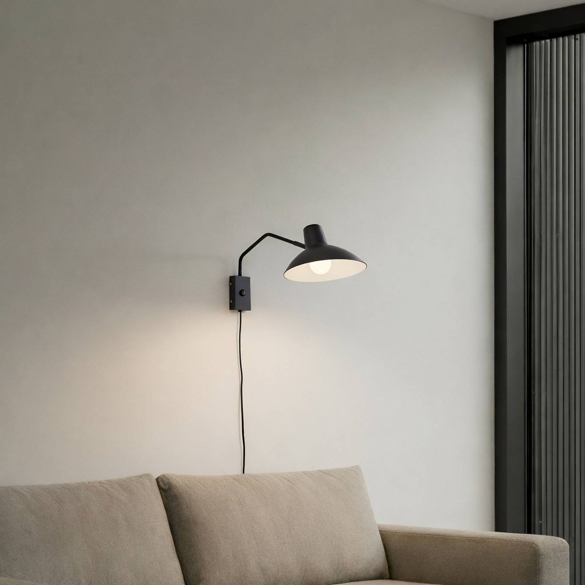 Applique en métal moderne, Adrik noir, LINDBY
