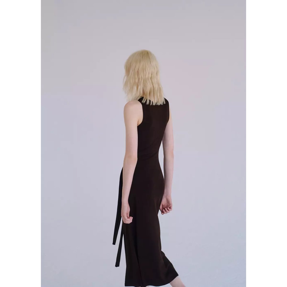 Robe maille nouée marron, MANGO