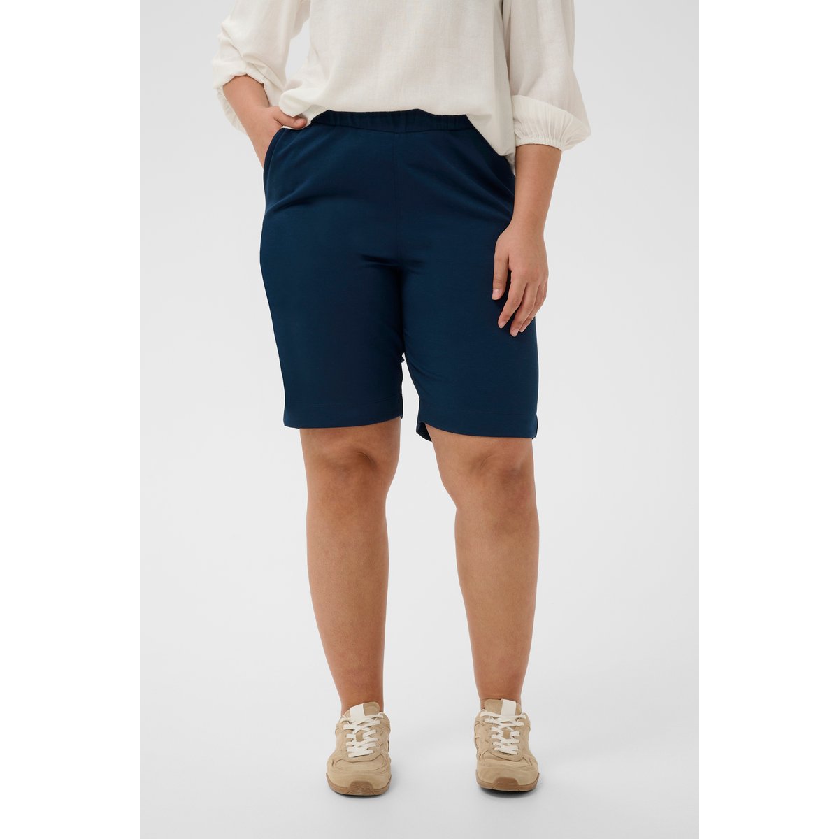 Shorts casual bleu midnight marine, KAFFE CURVE