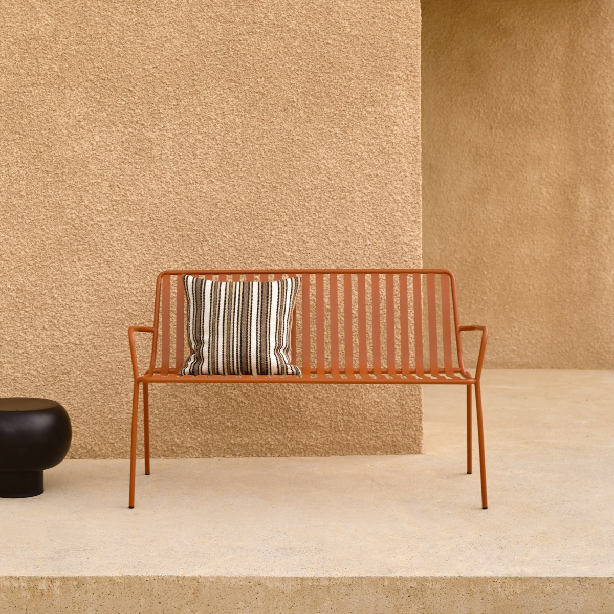 Banc de jardin en Métal, GABY orange, TIKAMOON