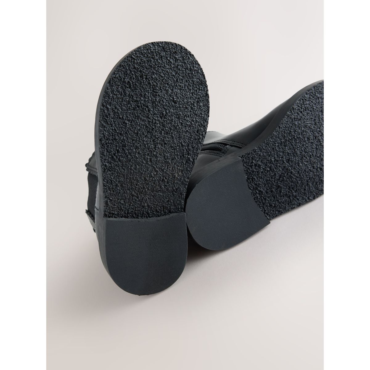 Bottines chelsea en cuir noir, NEXT