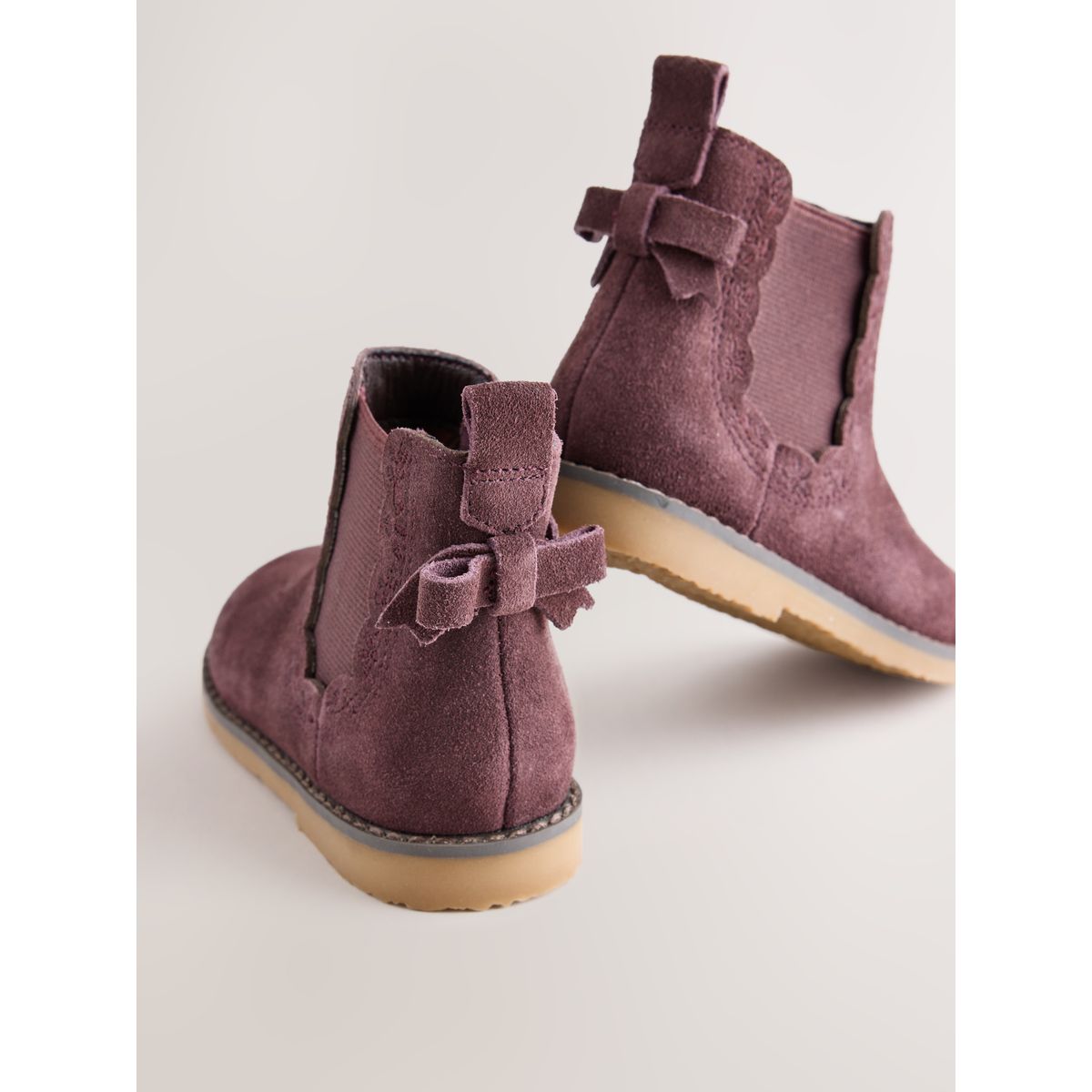 Bottines chelsea à nœud daim marron, NEXT