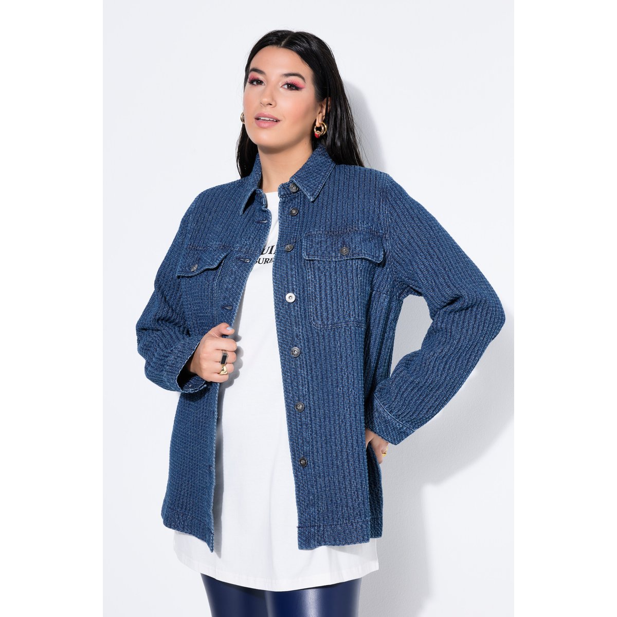 Large veste chemisier à manches longues bleu jean, STUDIO UNTOLD