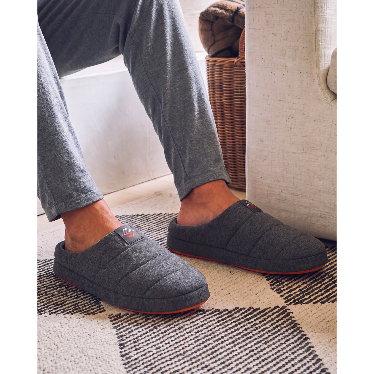 Chaussons extra-light Mules gris, ISOTONER