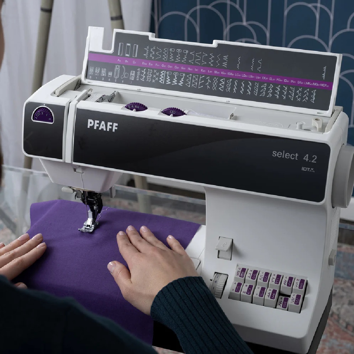 Machines à coudre SELE42 blanc, PFAFF