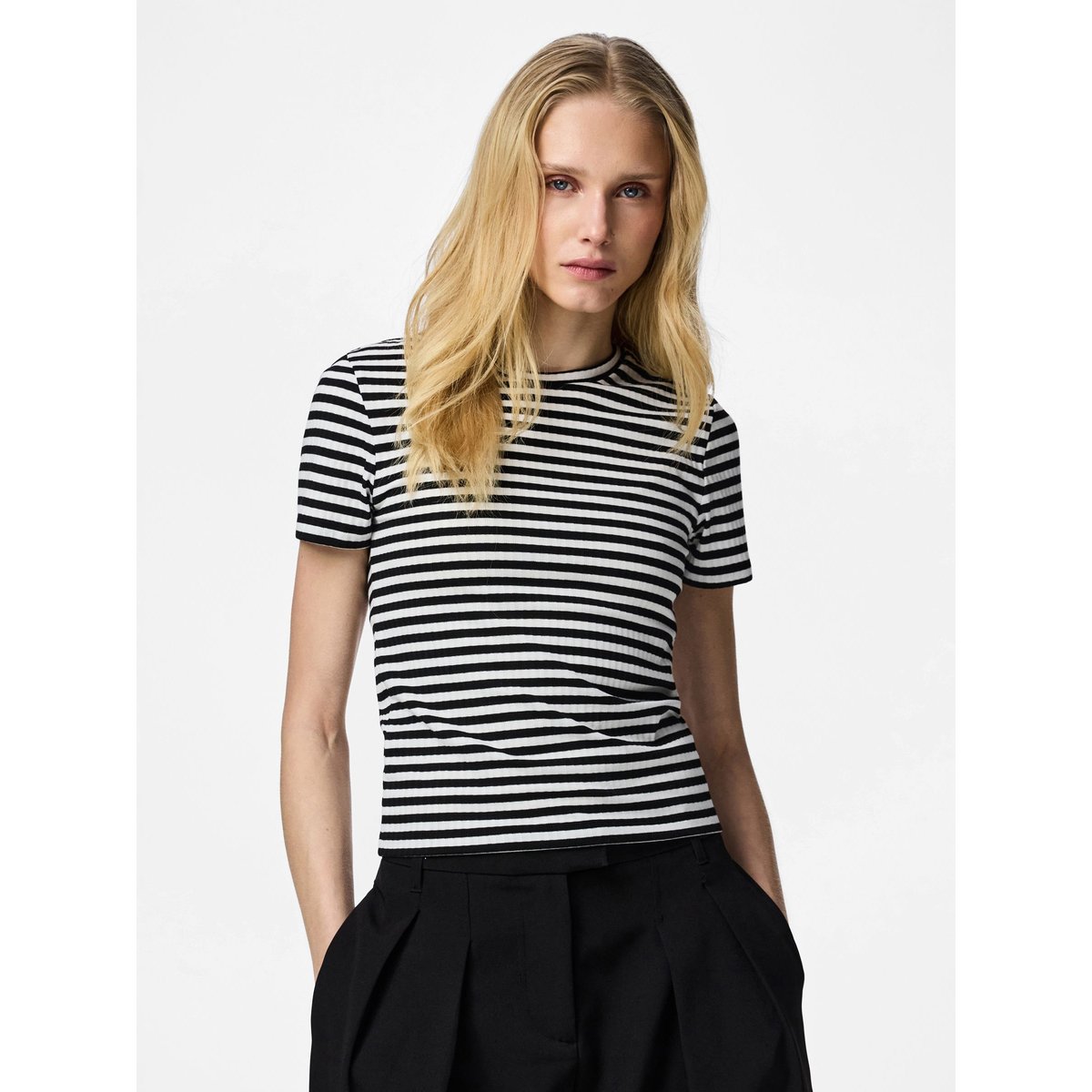 T-Shirt noir - black, PIECES