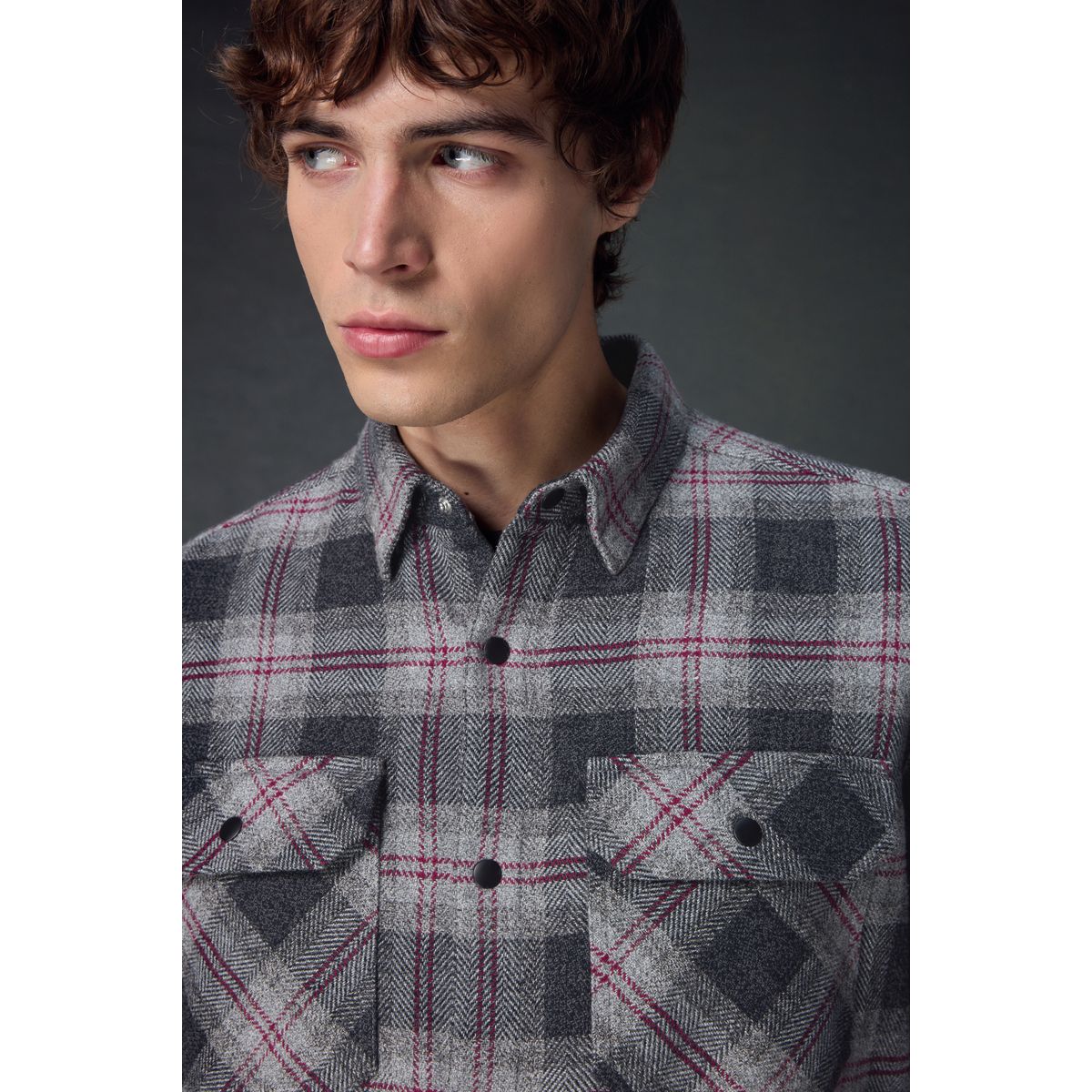 Chemise manches longues aux carreaux gris, NEXT