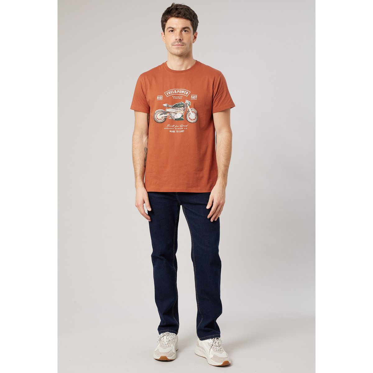 T-shirt regular homme en 100% coton jersey imprimé moto vintage AVENUE cognac, DEELUXE