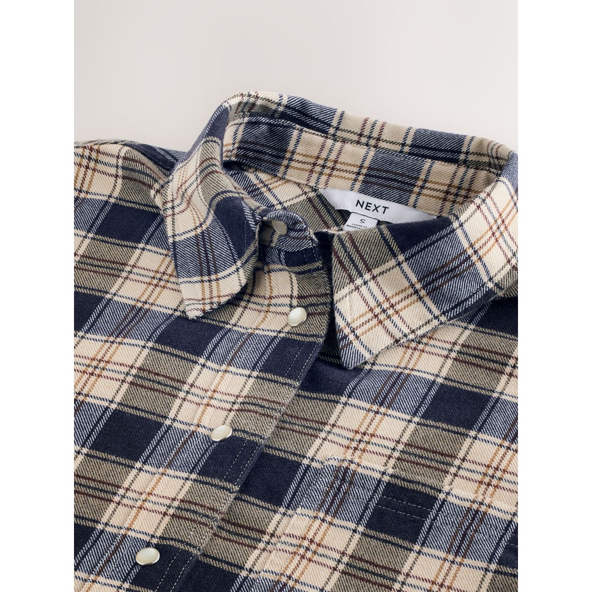 Chemise à manches longues neutre/bleu marine à carreaux, NEXT