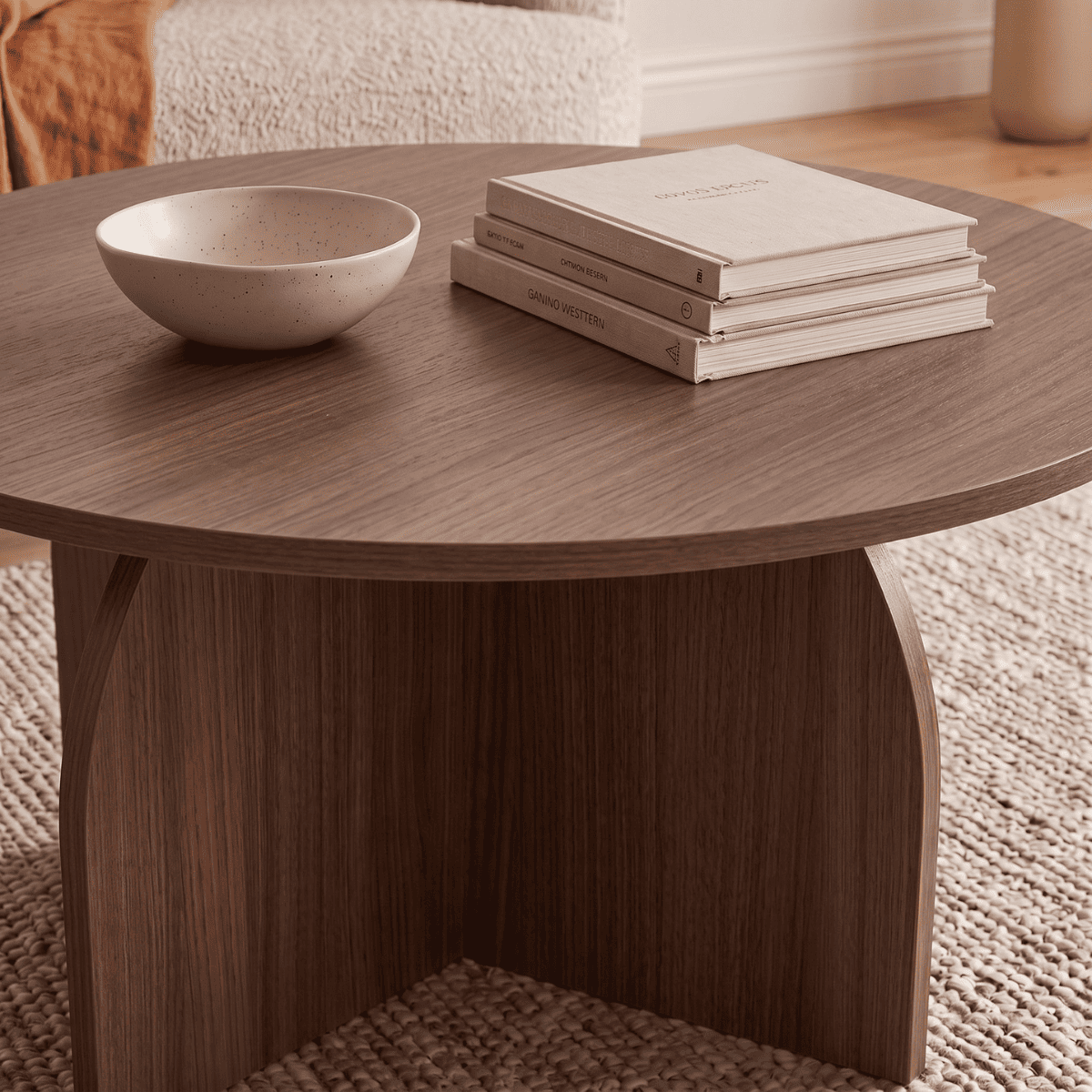 Table basse avec plateau rond - CLOVER noyer, CALICOSY