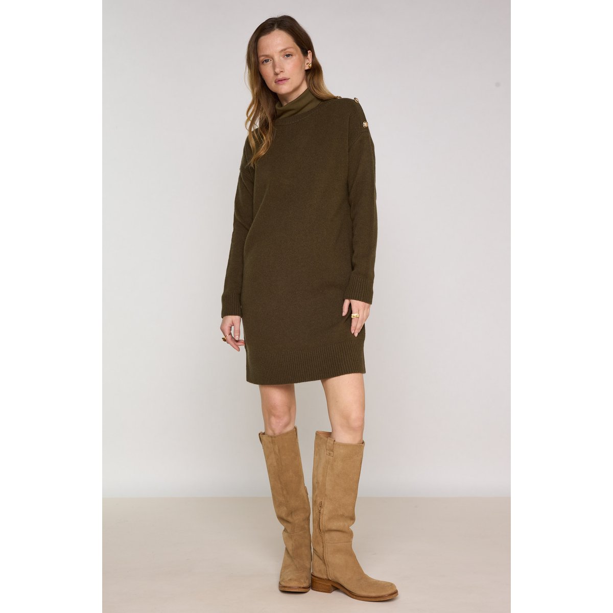 Robe pull en 100% laine LINA kaki, Maison 123