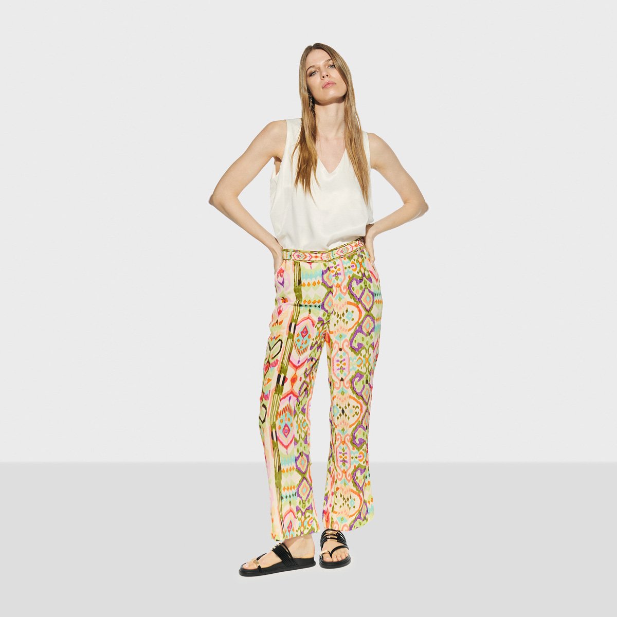 Pantalon fluide avec fermeture éclair dissimulée beige, LOLA CASADEMUNT
