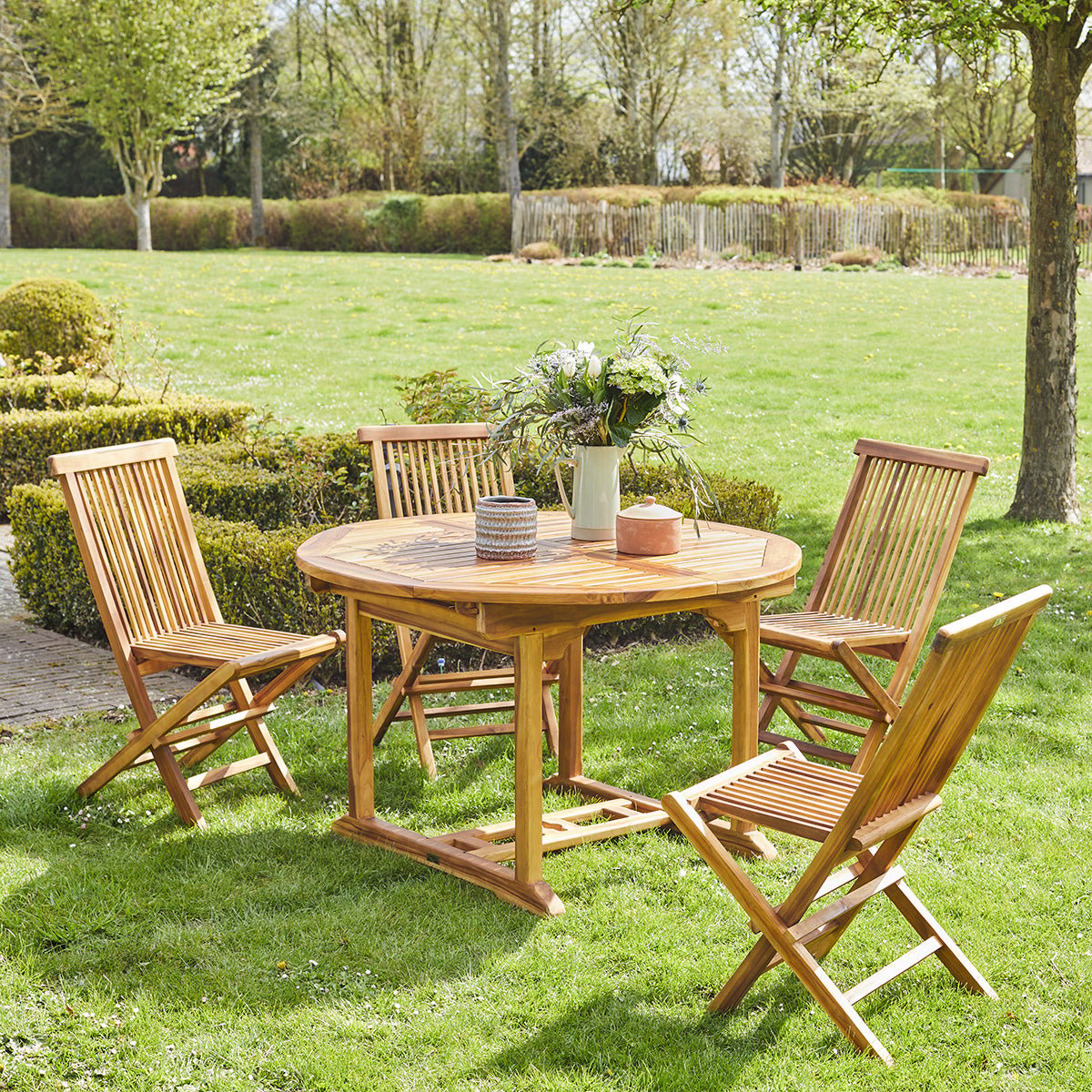 Salon de jardin en teck huilé extensible 4/8 places BALI marron, BERAH GETAH