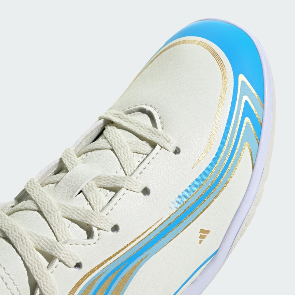 Chaussure De Football F50 Messi Club Indoor Enfants Chaussure De Football F50 Messi Club Indoor Enfants ivory / semi blue burst / icey blue, adidas Performance