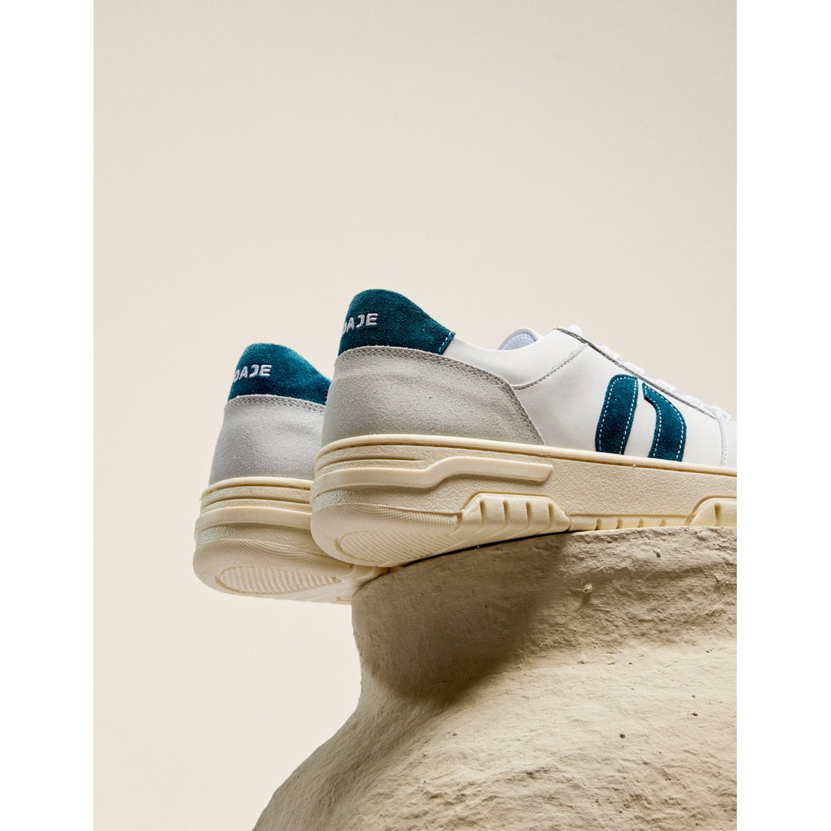 Baskets basses NORA gris clair blanc bleu, ODAJE