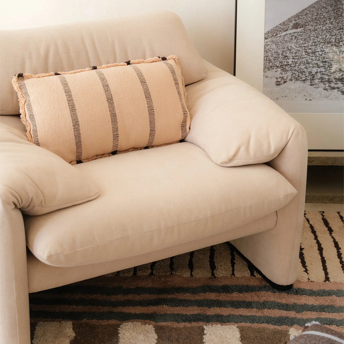 Coussin rectangulaire en coton Lines COLOR ON rose, grain de café, LORENA CANALS