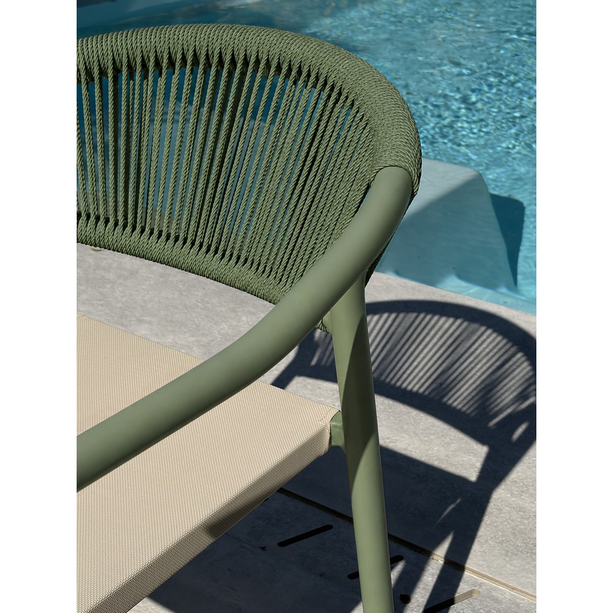 Lot de 2 fauteuils de jardin SUMBA vert olive, DCB GARDEN
