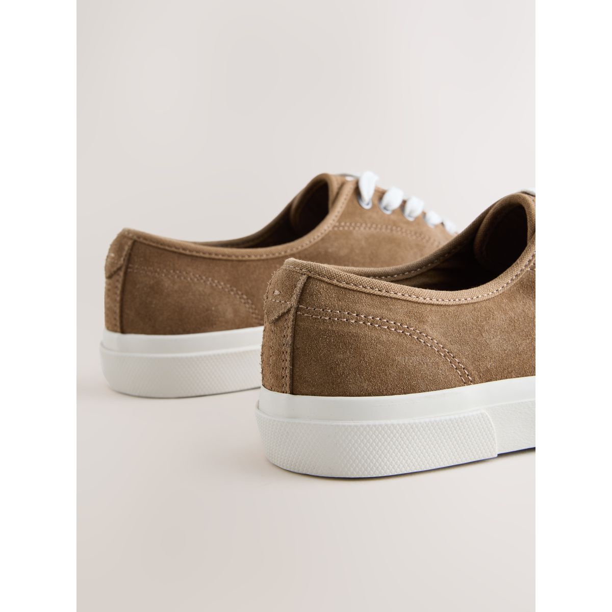 Chaussures en daim n. premium gris, NEXT
