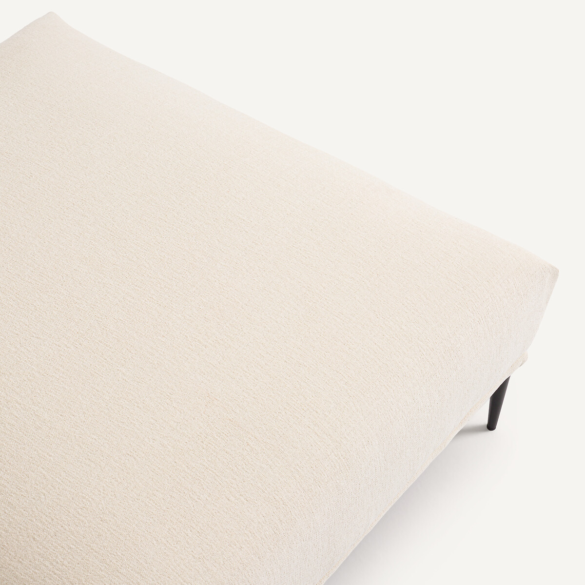 XL polyester voetensteun, Oscar, ontwerp Emmanuel Gallina ivoor, AM.PM X EMMANUEL GALLINA