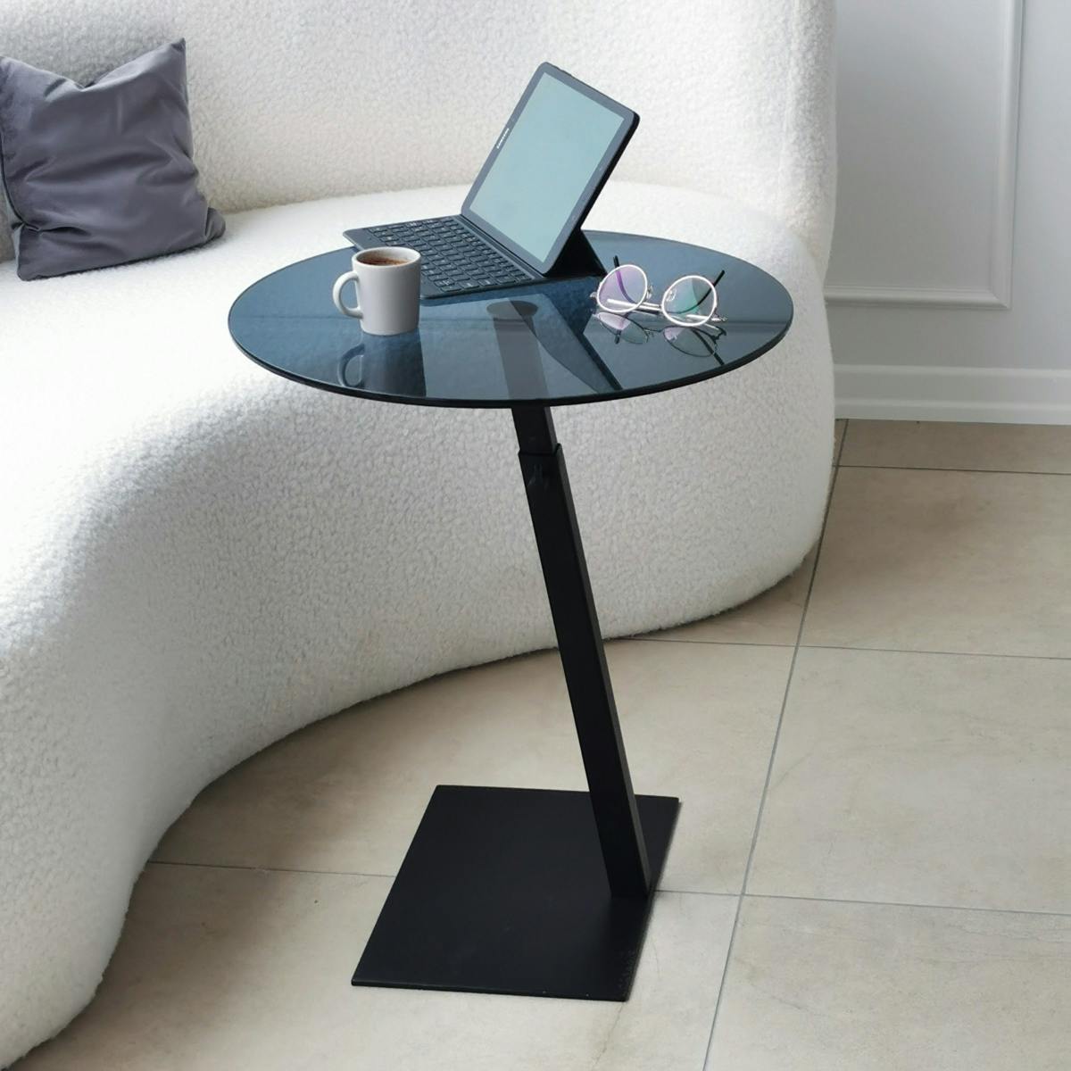 Table d'appoint ordinateur en verre teinté, réglable TULUM noir, PIER IMPORT