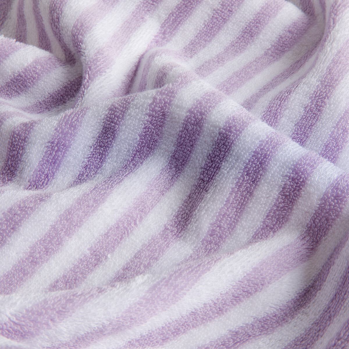 Badetuch Dani, Frottee (500 g/m²) flieder/weiss, LA REDOUTE INTERIEURS