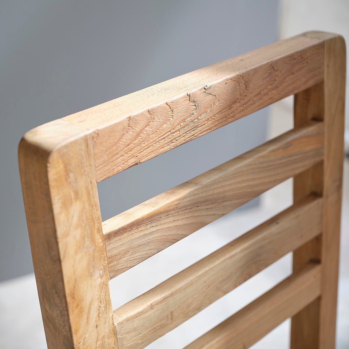 Chaise en bois de teck recyclé CARGO naturel, BERAH GETAH