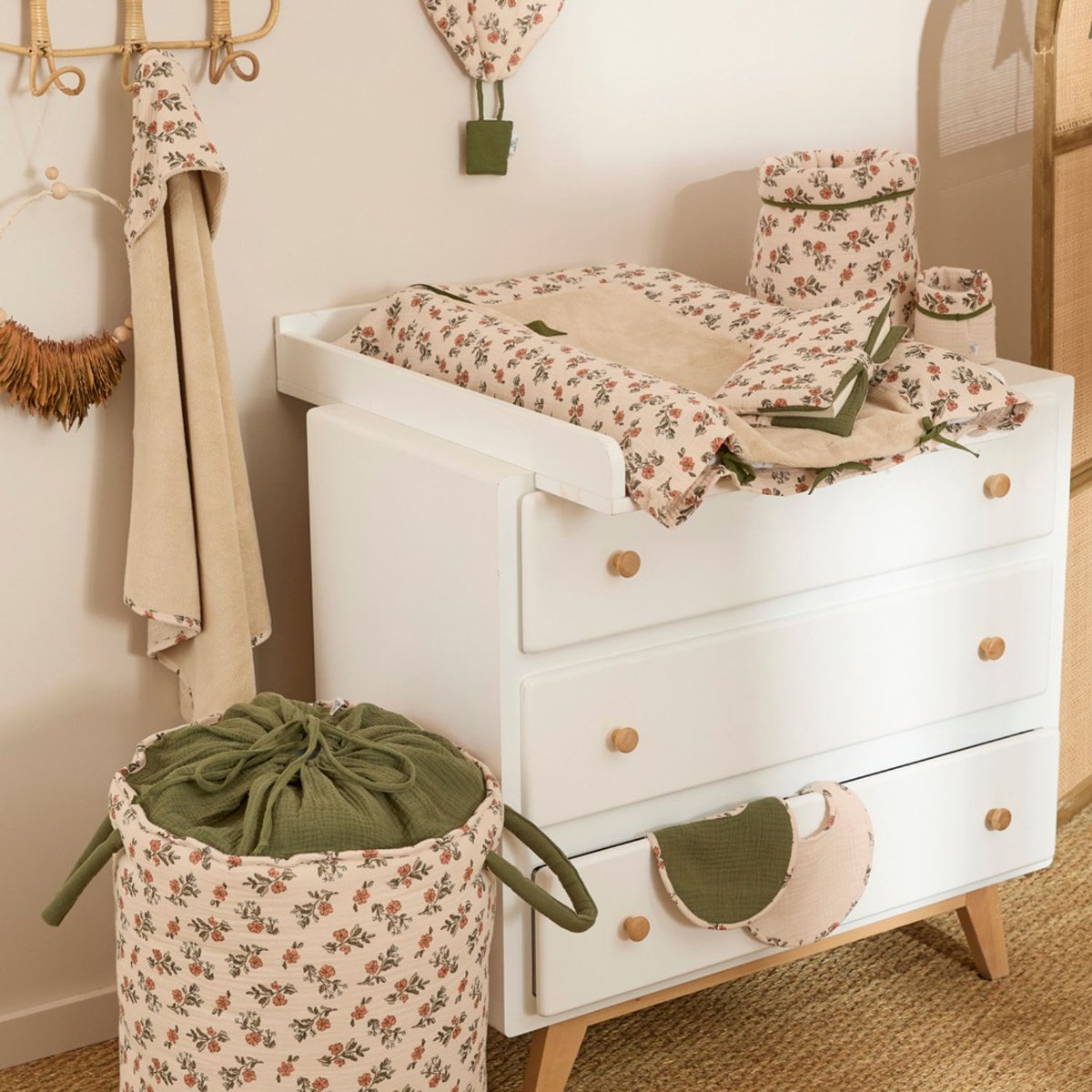 Housse de matelas à langer (60x80 cm) fleurs, fougère, BB & CO