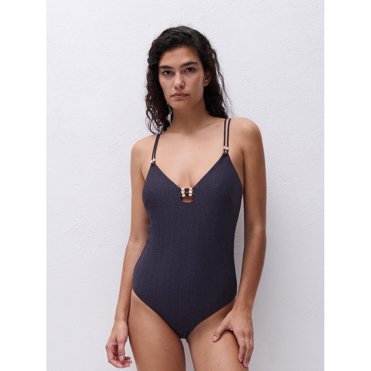 Maillot de bain 1 pièce plongeant MINUIT perle noire, CHANTELLE