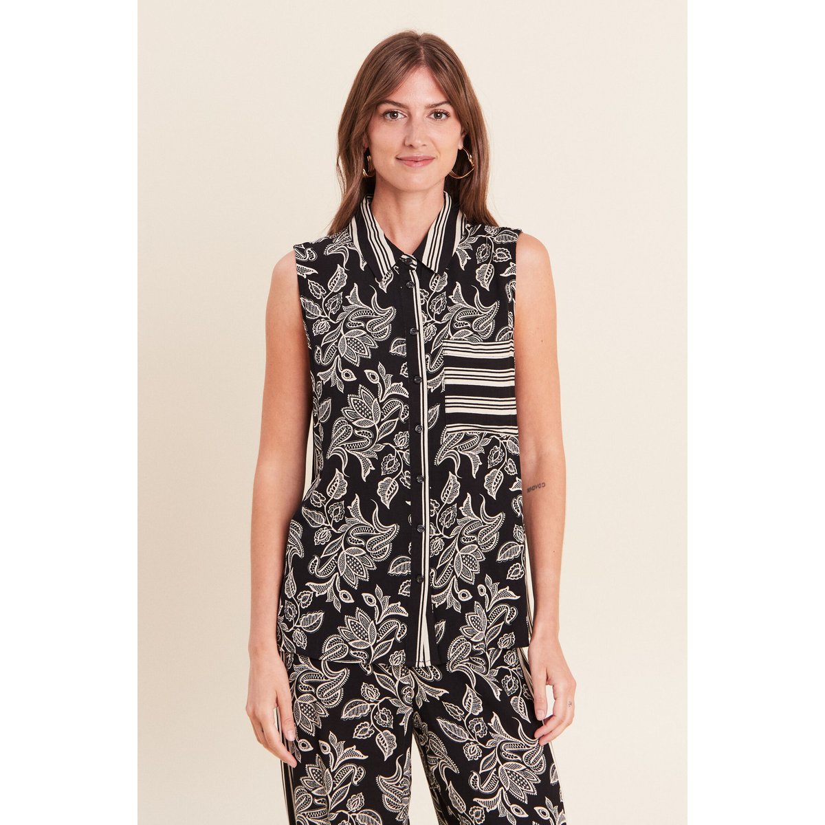 Chemise sans manches col chemise noir, BREAL