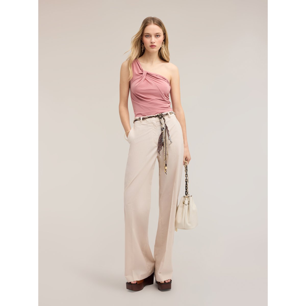 Top asymétrique à une épaule avec drapé rosa cipria, MOTIVI