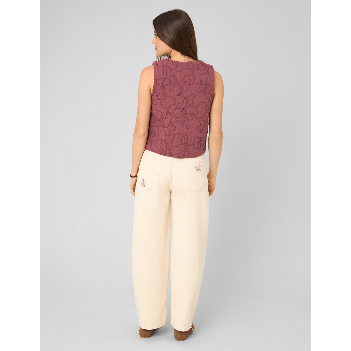 Veste sans manches pourpre, BZB
