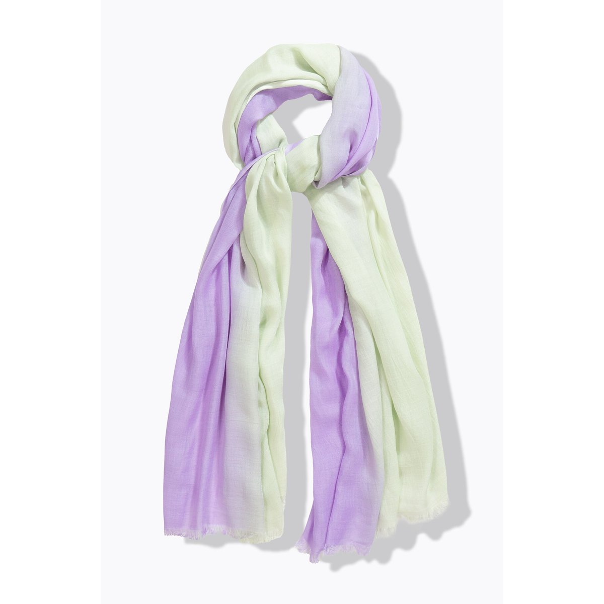 Foulard, imprimé batik. Bords frangés pistache, ULLA POPKEN