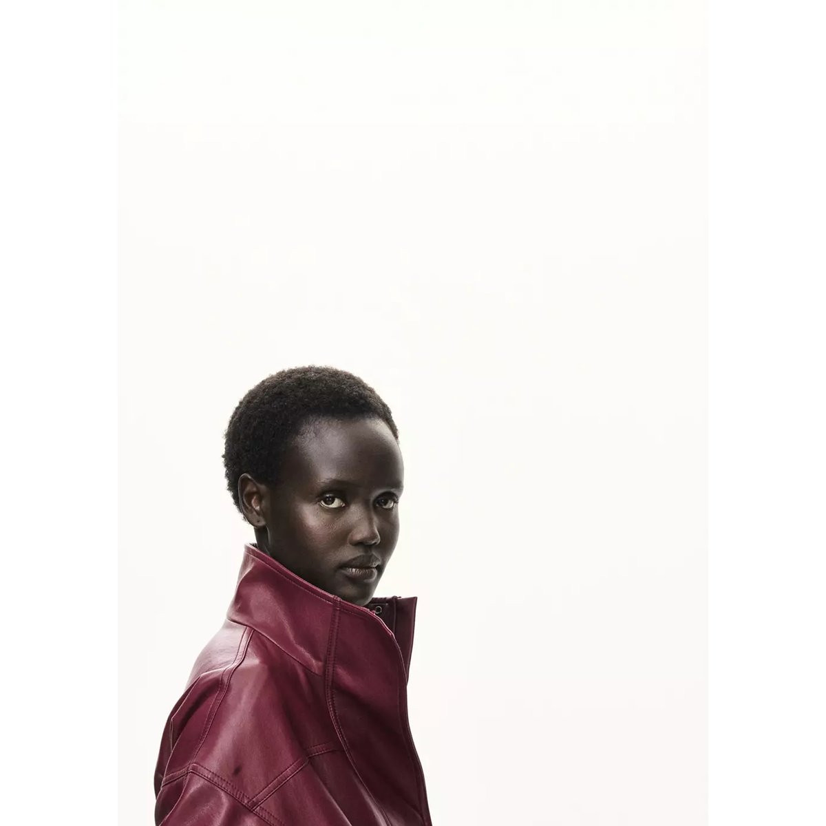 Veste oversize avec ceinture rouge, MANGO