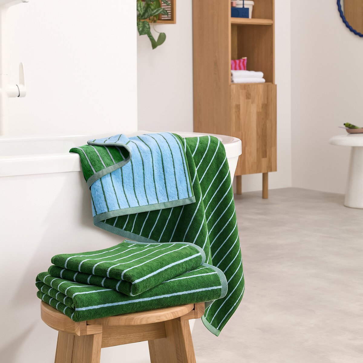 Toalha às riscas, veludo turco 500g, MARINI verde/azul, LA REDOUTE INTERIEURS