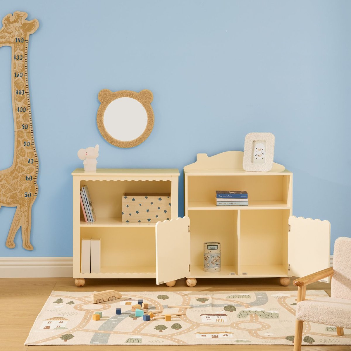 Bibliothèque enfant 2 portes niche ouverte BOULI beige, ATMOSPHERA FOR KIDS