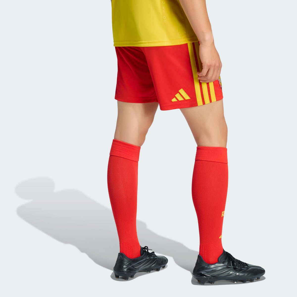 Short Domicile Rc Lens 26/27 Short Domicile Rc Lens 26/27 active red, adidas Performance
