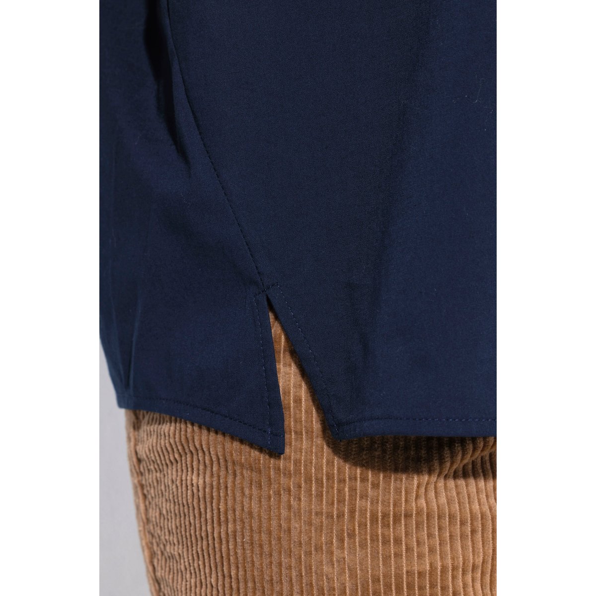 Blouse en coton bio, coutures fantaisie marine, ULLA POPKEN
