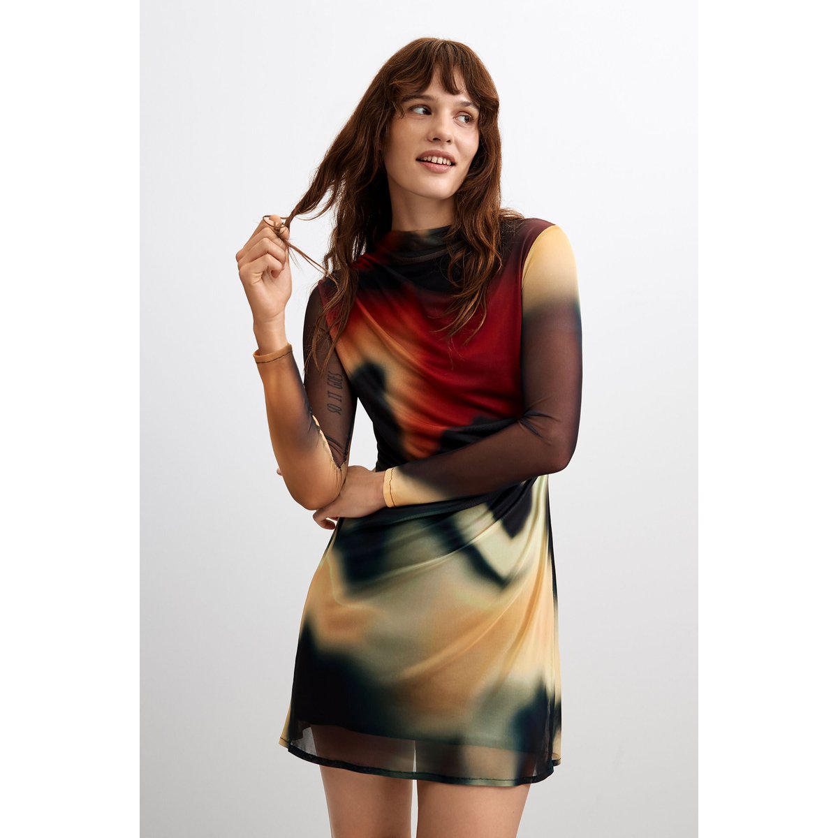 Robe courte en tulle imprimé noir, DESIGUAL