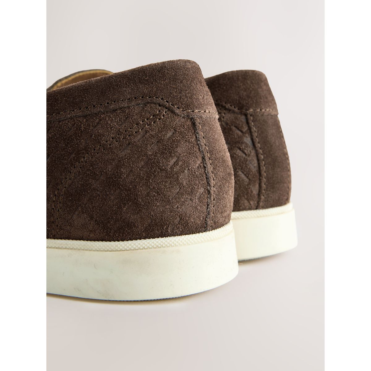Mocassins en daim marron, NEXT