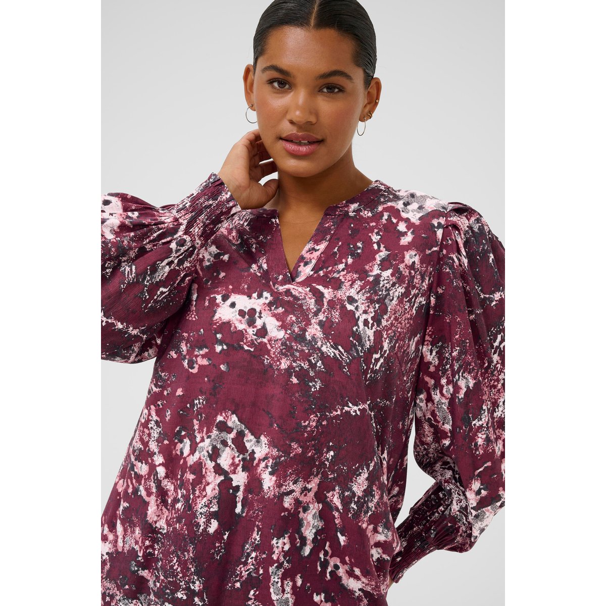 Blouse à manches longues rouge red black abstract, KAFFE CURVE