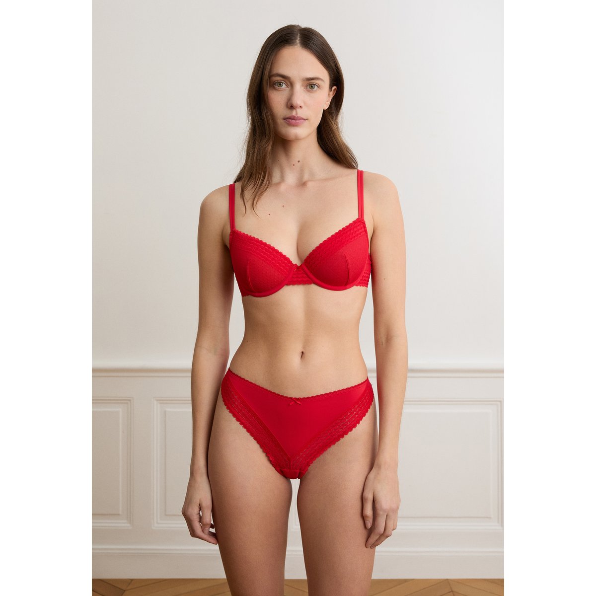 Tanga en dentelle CANDIDE rouge, ETAM