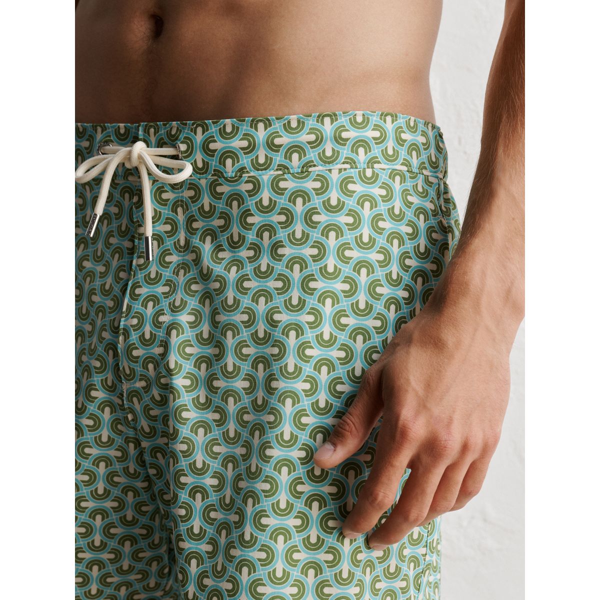 Short de bain à imprimé géométrique signature vert, NEXT