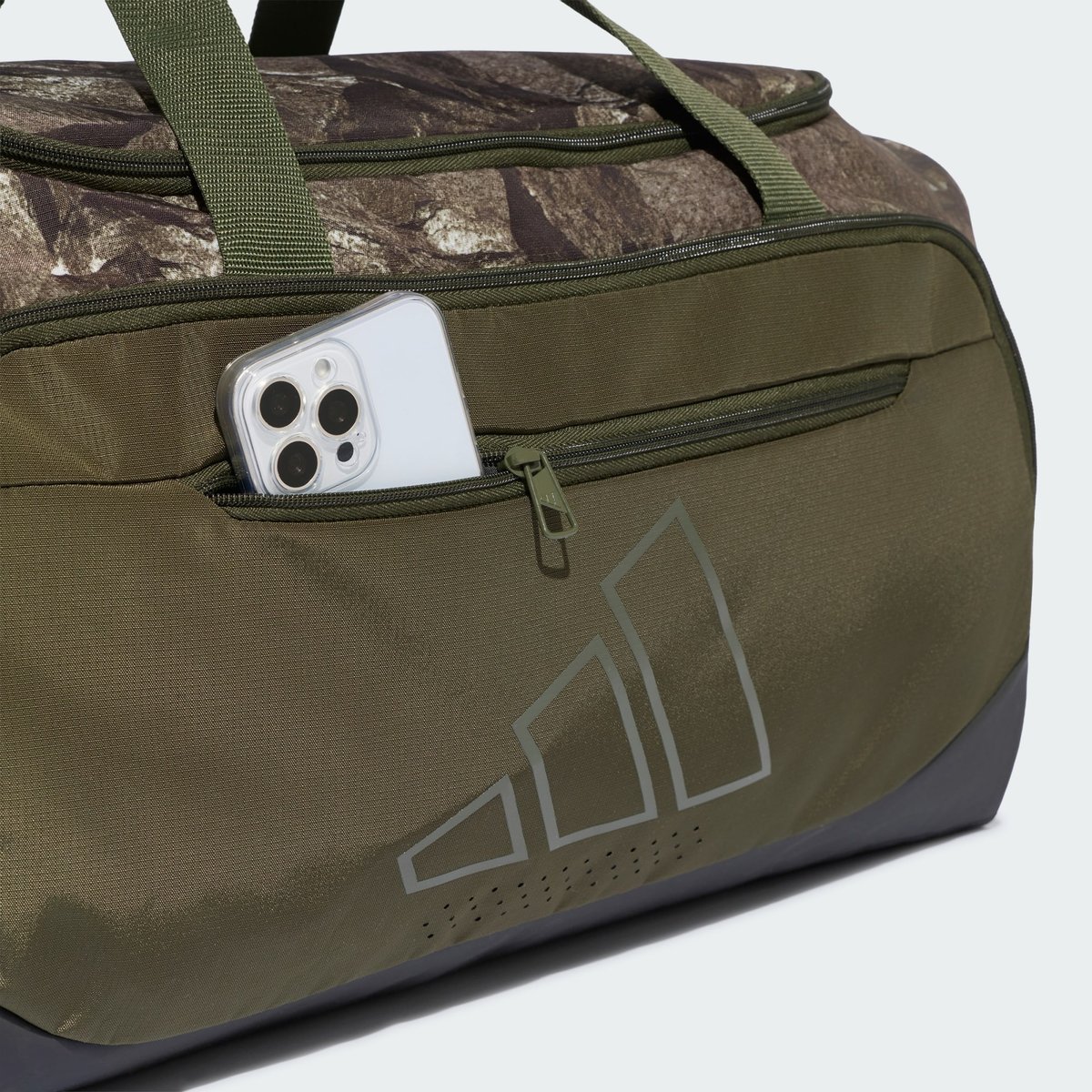 Sac Duffle Graphique Training Defender Format Moyen Sac Duffle Graphique Training Defender Format Moyen night cargo / silver pebble, adidas Performance