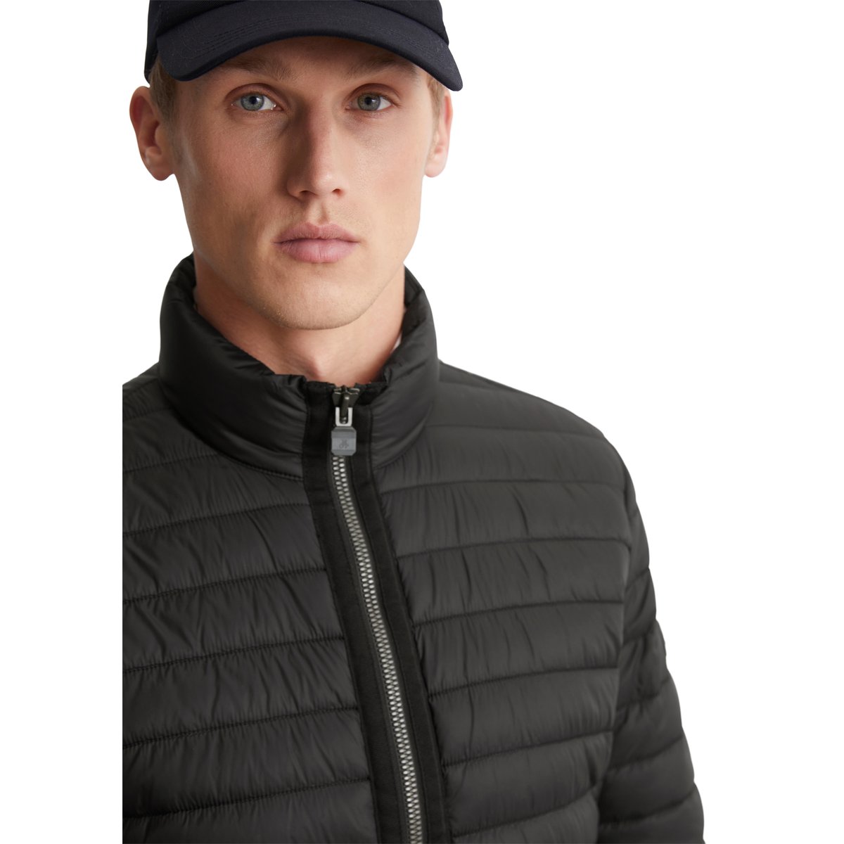 Veste matelassée regular avec rembourrage Unifi REPREVE® noir, MARC O'POLO