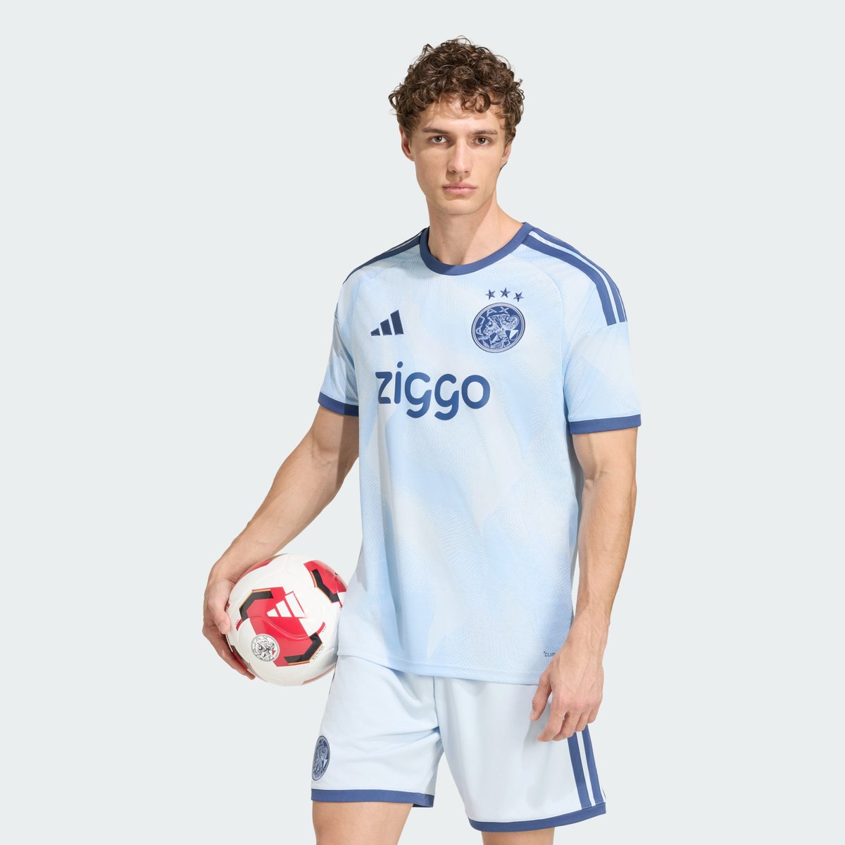 Maillot Third Ajax Amsterdam 26/27 Maillot Third Ajax Amsterdam 26/27 crystal sky / glow blue, adidas Performance