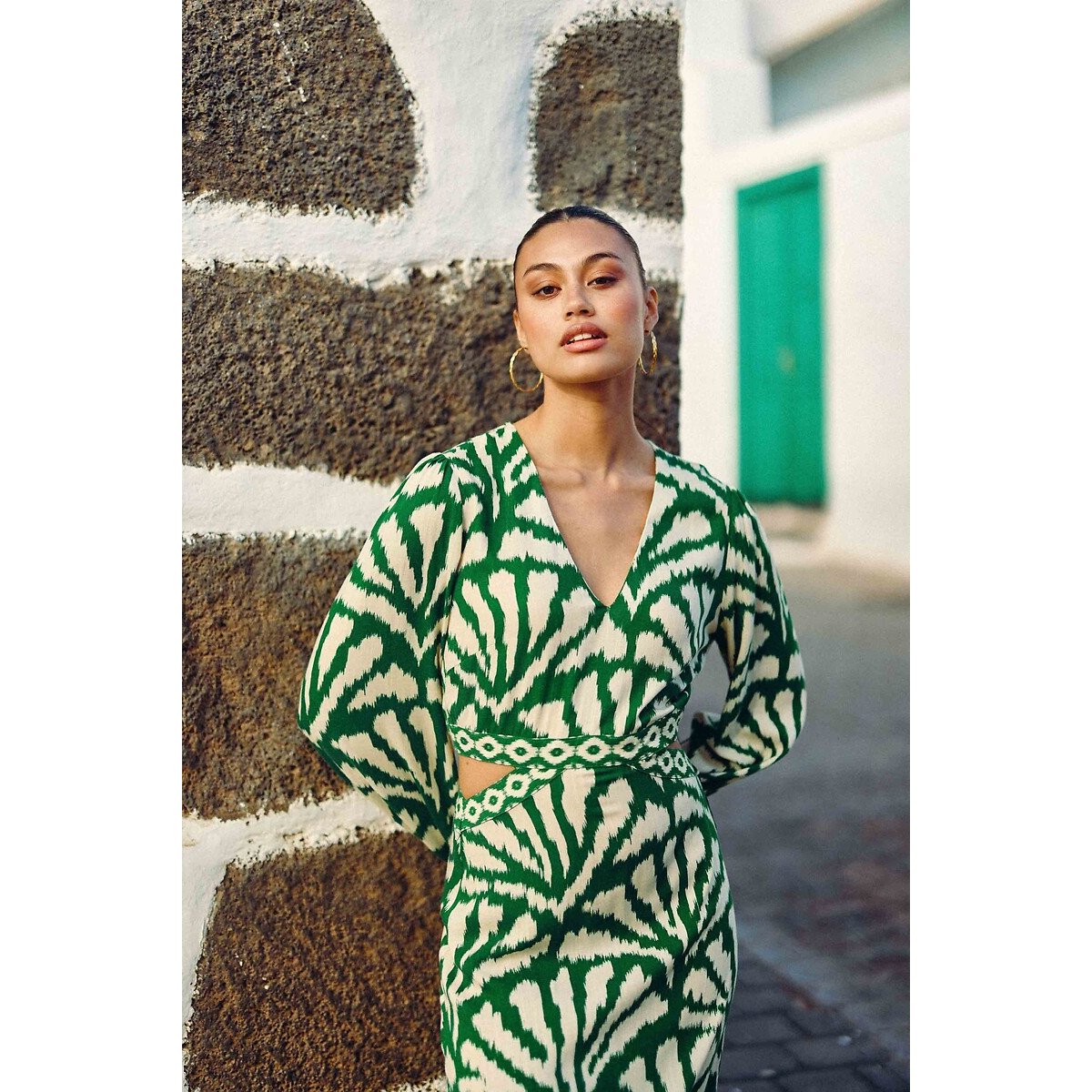 Royce Printed Midi Dress with V-Neck and Cut-Out Details green print, LA PETITE ETOILE