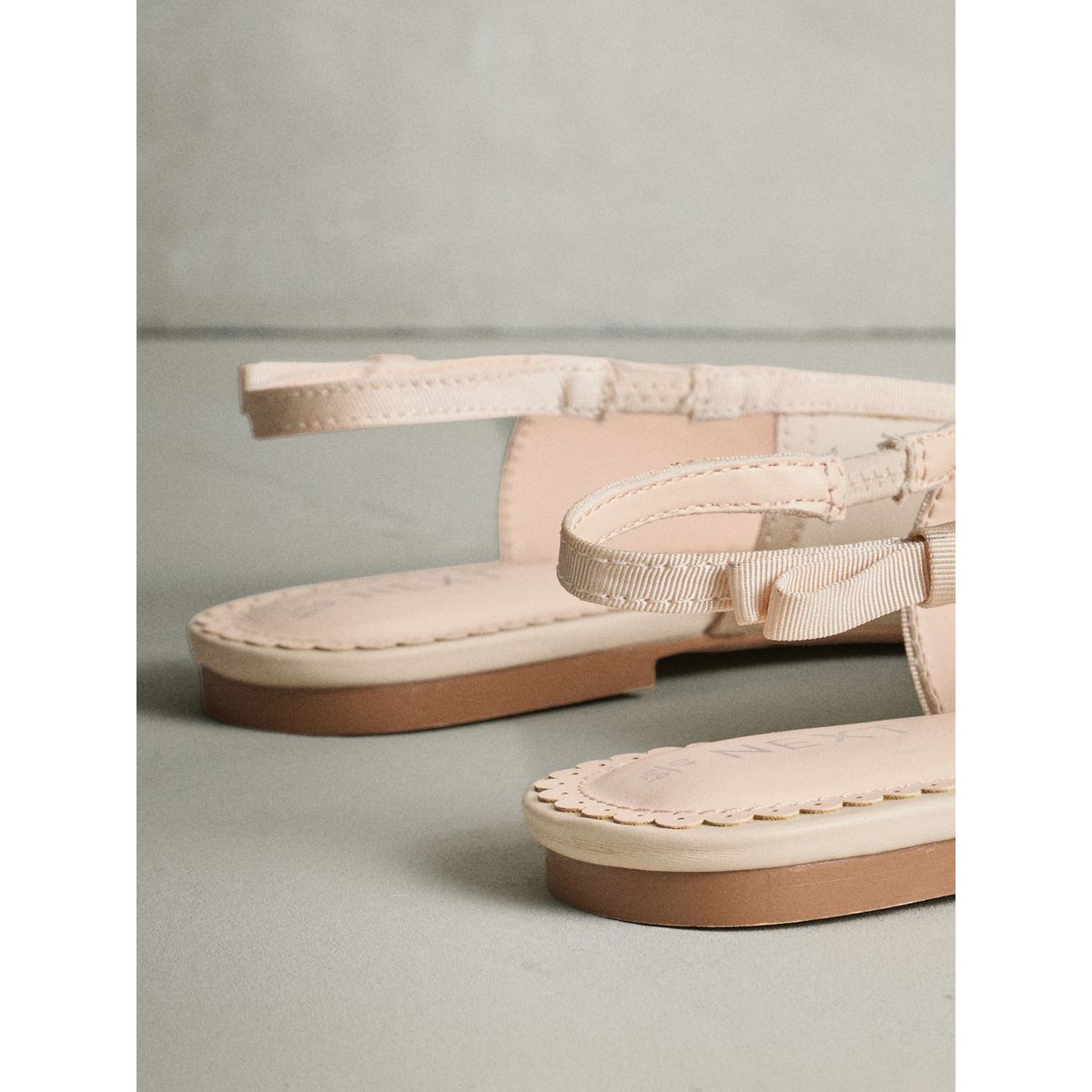 Chaussures pointues plates forever comfort® ivoire, NEXT