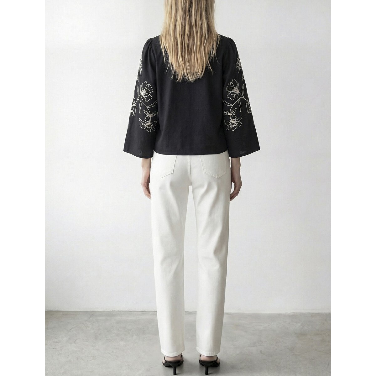 Blouse brodée manches longues noir, VILA